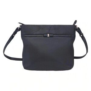 Auth Salvatore Ferragamo Vara - Black Leather Patent Leather Shoulder Bag